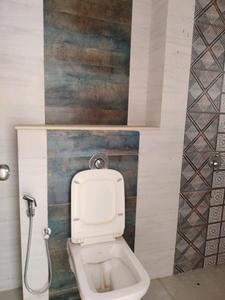 Common Bathroom Image of 1005 Sq.ft 2 BHK Apartment / Flat for sale in Kalpataru Vivant, Andheri East Mumbai for Rs. 25300000