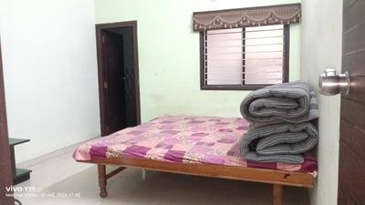 Bedroom Image of 1440 Sq.ft 3 BHK Villa for rent in Ghodasar Ahmedabad for Rs. 30000