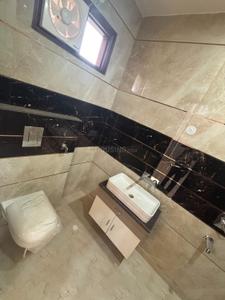 Image of 1300 Sq.ft 3 BHK Builder Floor for rent in Ramesh Nagar, New Delhi for Rs. 55000