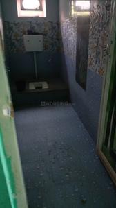 Bathroom Image of 1000 Sq.ft 2 BHK Independent House for rent in Madhubani Purnea for Rs. 8500