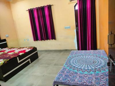 Bedroom Image of 550 Sq.ft 1 RK Independent House for rent in Krishna Nagar Mathura for Rs. 5500
