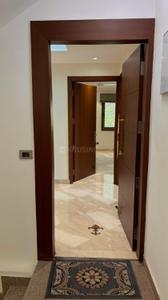 Image of 3015 Sq.ft 3 BHK Builder Floor for sale in Green Park Extension, New Delhi for Rs. 75000000