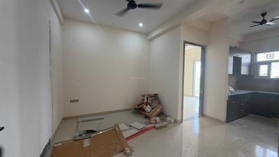 Living Room Image of 1557 Sq.ft 2 BHK Apartment / Flat for rent in Palam Vihar Gurgaon for Rs. 32000