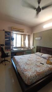 Bedroom Image of 965 Sq.ft 2 BHK Apartment / Flat for sale in Tardeo Mumbai for Rs. 45000000