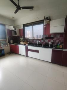 Kitchen Image of 1500 Sq.ft 3 BHK Apartment / Flat for rent in Lunkad Orchids, Viman Nagar Pune for Rs. 67000