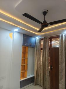 Bedroom Image of 450 Sq.ft 2 BHK Builder Floor for sale in Dwarka Mor New Delhi for Rs. 3200000