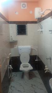 Bathroom Image of 400 Sq.ft 1 RK Independent House for rent in Teghoria Kolkata for Rs. 10000