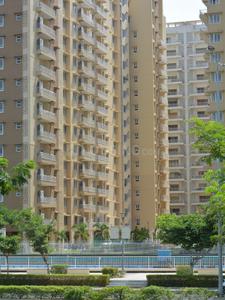 Image of 3640 Sq.ft 4 BHK Apartment / Flat for sale in Adani Water Lily, Vaishno Devi Circle, Ahmedabad for Rs. 32500000