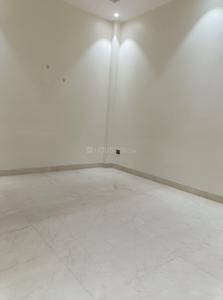 Bedroom Image of 900 Sq.ft 2 BHK Builder Floor for rent in Lajpat Nagar New Delhi for Rs. 60500