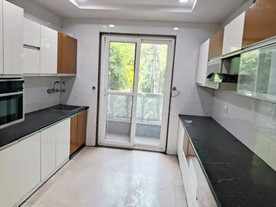 Kitchen Image of 3762 Sq.ft 4 BHK Builder Floor for rent in DLF Phase 1 Gurgaon for Rs. 120000