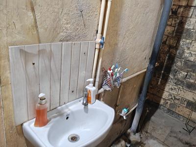 Bathroom Image of 540 Sq.ft 1 BHK Independent House for sale in Lashkar Solapur for Rs. 4500000