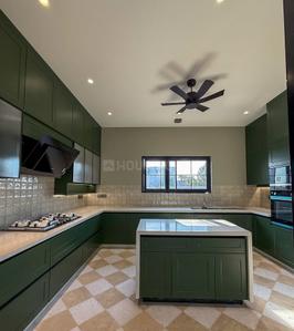Kitchen Image of 4558 Sq.ft 4 BHK Builder Floor for sale in Model Town New Delhi for Rs. 80000000