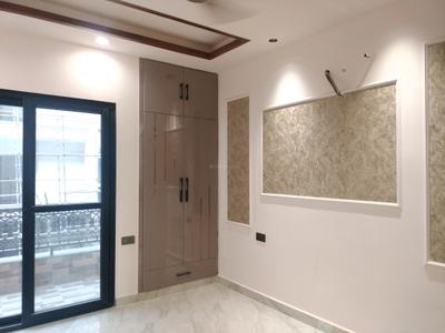 Bedroom Image of 1620 Sq.ft 3 BHK Builder Floor for sale in BPTP District 3, Sector 85 Faridabad for Rs. 18000000