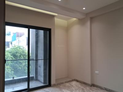 Bedroom Image of 1350 Sq.ft 3 BHK Builder Floor for sale in Paschim Vihar New Delhi for Rs. 28500000