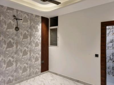 Bedroom Image of 1500 Sq.ft 4 BHK Builder Floor for sale in Raju Parak Extension New Delhi for Rs. 15000000