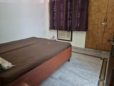 Bedroom Image of 3000 Sq.ft 5 BHK Independent House for rent in Sector 49 Noida for Rs. 60000