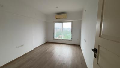 Bedroom Image of 1250 Sq.ft 3 BHK Apartment / Flat for sale in Kanakia Paris, Bandra East Mumbai for Rs. 45000000