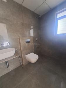 Bathroom Image of 3480 Sq.ft 4 BHK Apartment / Flat for sale in Sharanya Skyvue, Thaltej Ahmedabad for Rs. 32000000