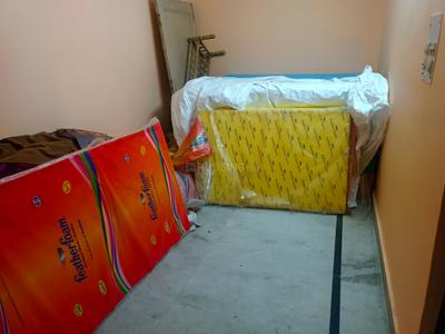 Bedroom Image of 580 Sq.ft 2 BHK Builder Floor for rent in Sector 5 Rohini New Delhi for Rs. 14000