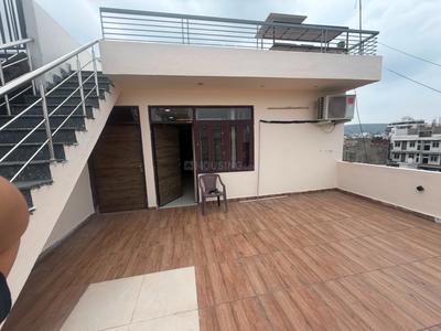 Balcony Image of 700 Sq.ft 1 RK Penthouse for rent in Raja Park Jaipur for Rs. 18000