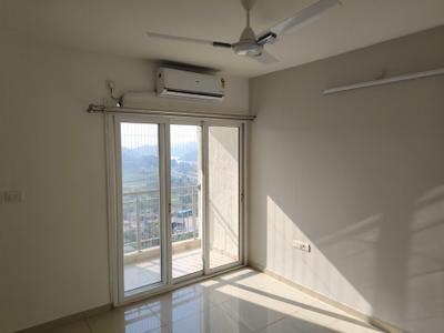 Bedroom Image of 1000 Sq.ft 3 BHK Apartment / Flat for rent in Godrej Emerald, Thane West Thane for Rs. 38000
