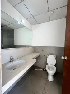 Bathroom Image of 2210 Sq.ft 3.5 BHK Apartment / Flat for sale in Marvel Brisa, Baner Pune for Rs. 37000000