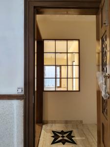 Main Entrance Image of 1550 Sq.ft 3 BHK Apartment / Flat for sale in Nungambakkam Chennai for Rs. 27500001