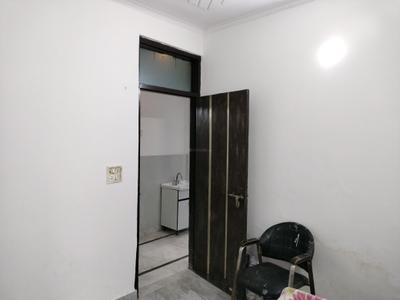 Bedroom Image of 810 Sq.ft 2 BHK Builder Floor for sale in Mahavir Enclave New Delhi for Rs. 4200000