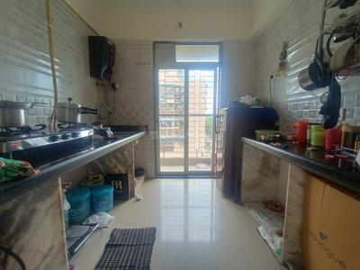 Kitchen Image of 1010 Sq.ft 2 BHK Apartment / Flat for sale in Platinum Regalia, Ulwe Navi Mumbai for Rs. 9200000