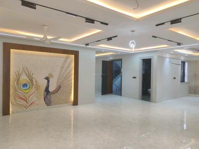 Living Room Image of 4000 Sq.ft 4 BHK Builder Floor for sale in Green Field Colony Faridabad for Rs. 30000000