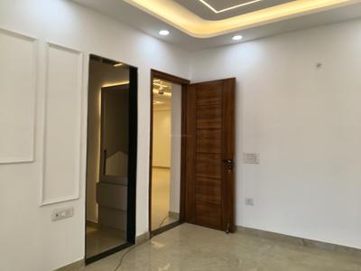 Bedroom Image of 2000 Sq.ft 3.5 BHK Builder Floor for sale in Adani Samsara Arya, Sector 60 Gurgaon for Rs. 39900000