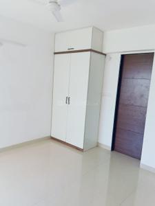 Bedroom Image of 1041 Sq.ft 3 BHK Apartment / Flat for rent in Mirchandani Shalimar Fortleza Phase 1, Hoshangabad Road Bhopal for Rs. 35000