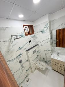 Image of 2200 Sq.ft 4 BHK Builder Floor for sale in Sector 100, Noida for Rs. 6800000