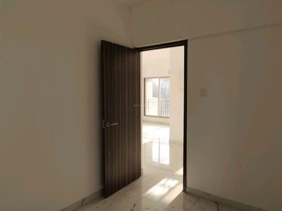 Bedroom Image of 700 Sq.ft 2 BHK Apartment / Flat for sale in Kandivali West Mumbai for Rs. 13800000