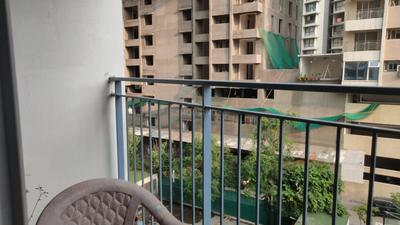 Balcony Image of 700 Sq.ft 1 BHK Apartment / Flat for sale in Amanora Neo Towers, Hadapsar Pune for Rs. 8500000