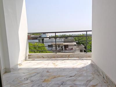 Balcony Image of 1800 Sq.ft 3 BHK Apartment / Flat for rent in Hill View Apartments, Vasant Vihar New Delhi for Rs. 125000