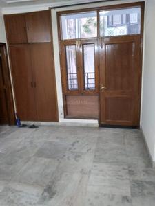 Bedroom Image of 2200 Sq.ft 3 BHK Builder Floor for rent in Defence Colony New Delhi for Rs. 80000