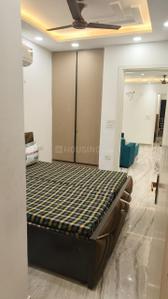 Bedroom Image of 900 Sq.ft 2 BHK Builder Floor for rent in Rajouri Garden New Delhi for Rs. 32500