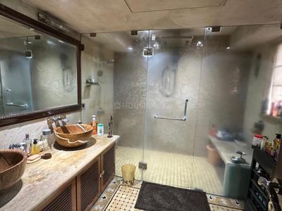 Image of 3500 Sq.ft 5 BHK Apartment / Flat for sale in Andheri West, Mumbai for Rs. 220000000