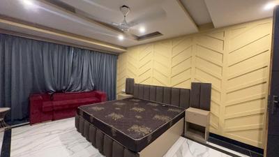 Bedroom Image of 970 Sq.ft 1 BHK Builder Floor for rent in DLF Phase 3 Gurgaon for Rs. 34500