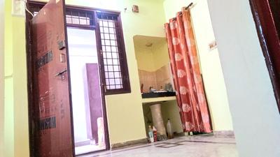 Hall Image of 826 Sq.ft 2 BHK Apartment / Flat for sale in Rajajipuram Lucknow for Rs. 3450000