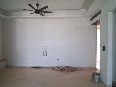 Dining Area Image of 2500 Sq.ft 3 BHK Apartment / Flat for sale in Mahagun Mezzaria, Sector 78 Noida for Rs. 43000000