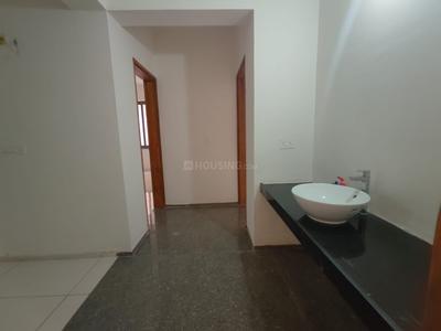 Bathroom Image of 3300 Sq.ft 4 BHK Apartment / Flat for sale in Vastrapur Ahmedabad for Rs. 36000000