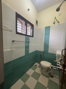 Bathroom Image of 1200 Sq.ft 2 BHK Independent House for rent in Vidyaranyapura Bengaluru for Rs. 20000