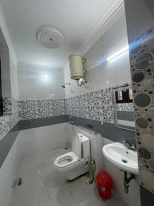 Bathroom Image of 1800 Sq.ft 2 BHK Builder Floor for rent in Sector 46 Gurgaon for Rs. 36250