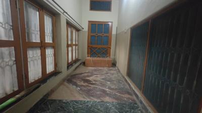 Passage Image of 1500 Sq.ft 3.5 BHK Independent House for rent in Harnarayan Ki Sarai Aligarh for Rs. 8500