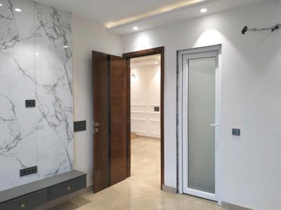 Bedroom Image of 1800 Sq.ft 3 BHK Builder Floor for sale in Vikaspuri New Delhi for Rs. 33000000