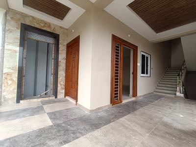 Image of 1900 Sq.ft 3 BHK Apartment / Flat for sale in Gandhi Nagar, Kakinada for Rs. 12500000