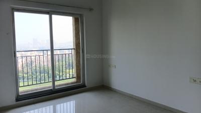 Bedroom Image of 950 Sq.ft 2 BHK Apartment / Flat for sale in Rustomjee Azziano, Thane West Thane for Rs. 15000000