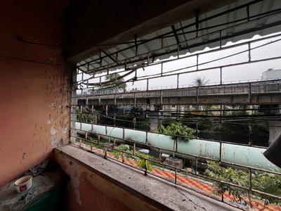 Balcony Image of 1000 Sq.ft 3 BHK Apartment / Flat for sale in Ashok Nagar Kolkata for Rs. 3500000